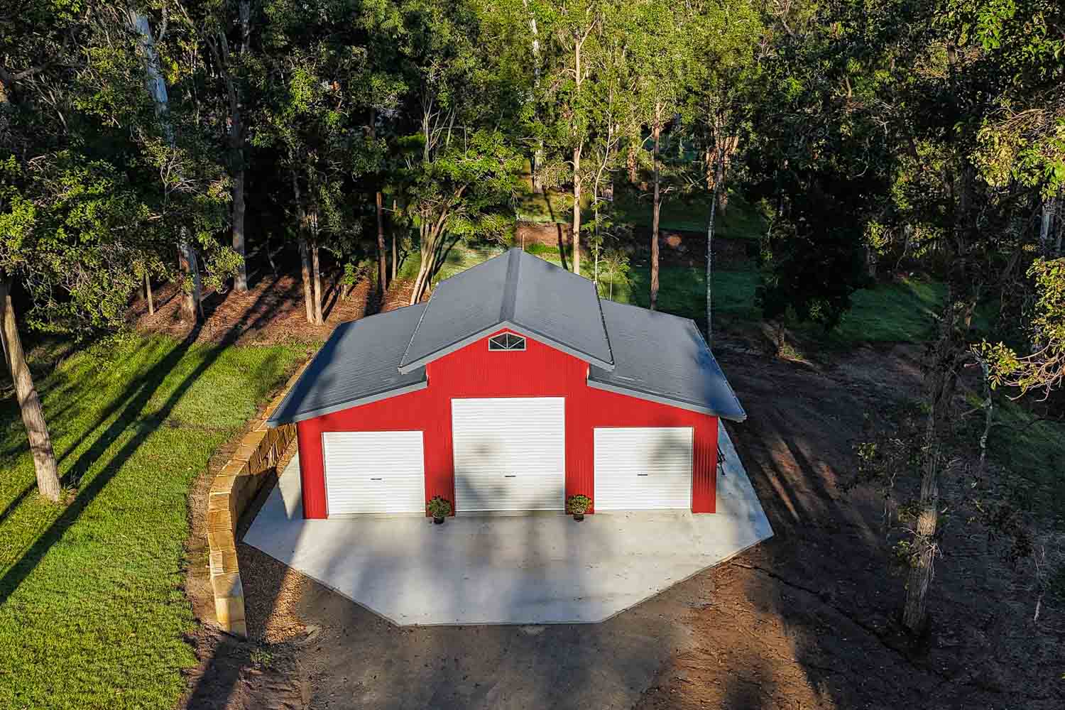 American Barn in the Samford Valley
