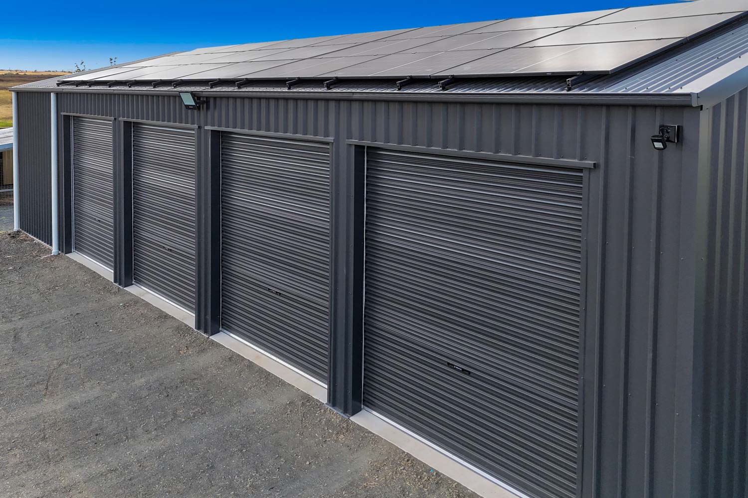 Cambooya agricultural shed shed with five roller doors