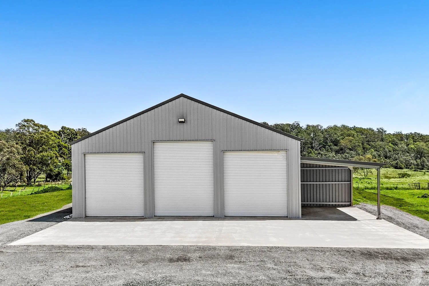 Shale Grey™ Colorbond® Wall Cladding — A Serious Farm Shed in Geham