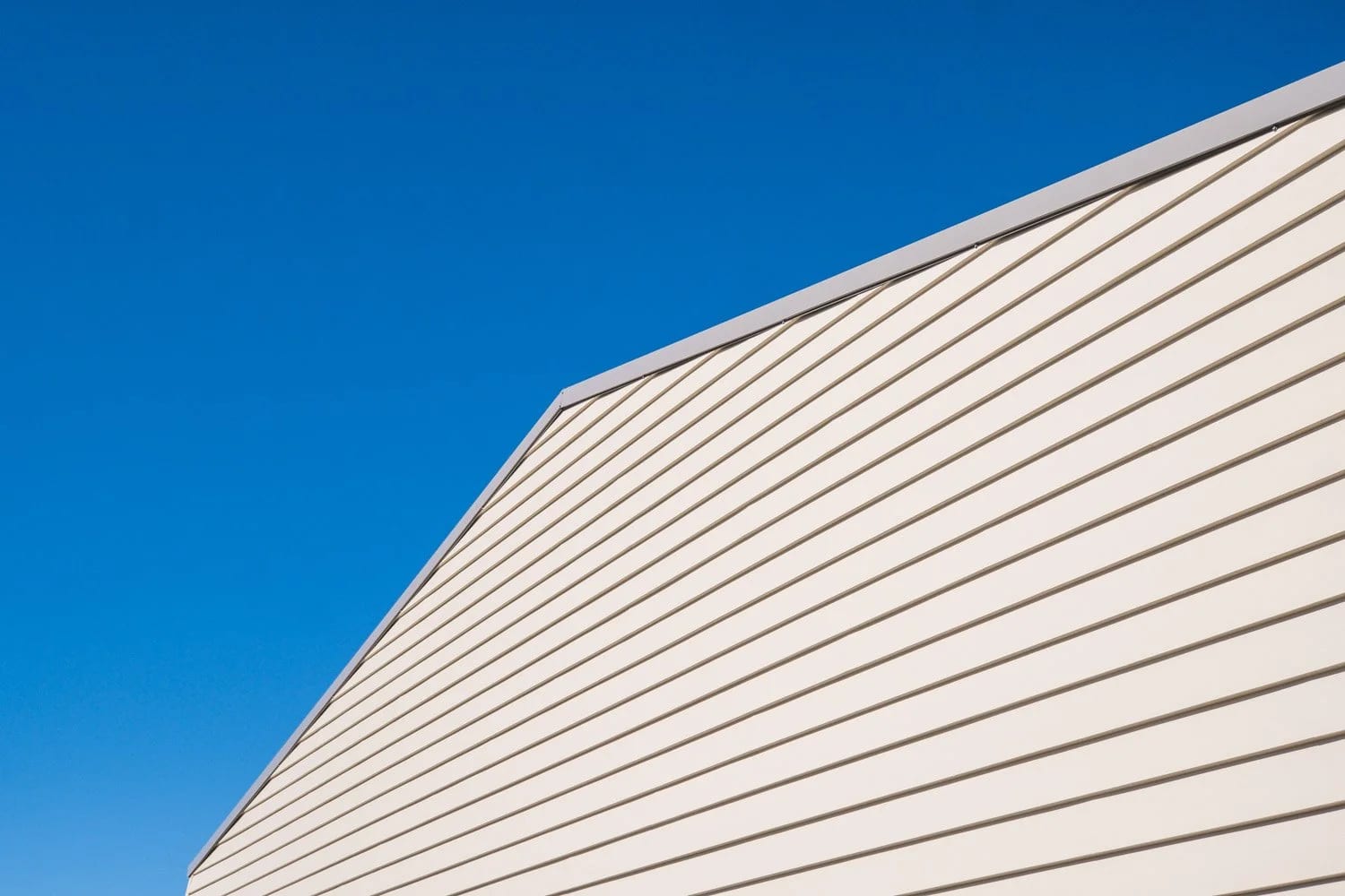Weatherboard Cladding — Picture-Perfect Cotswold Hills Shed