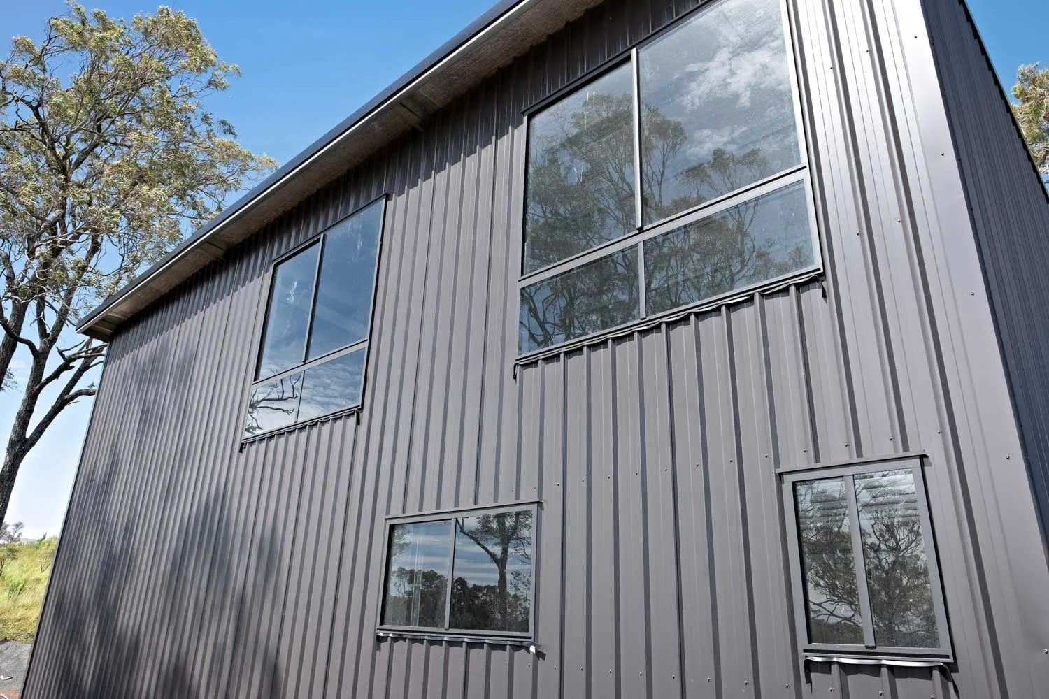 Multiple Custom Windows — A Mt Rascal Double Skillion Shed