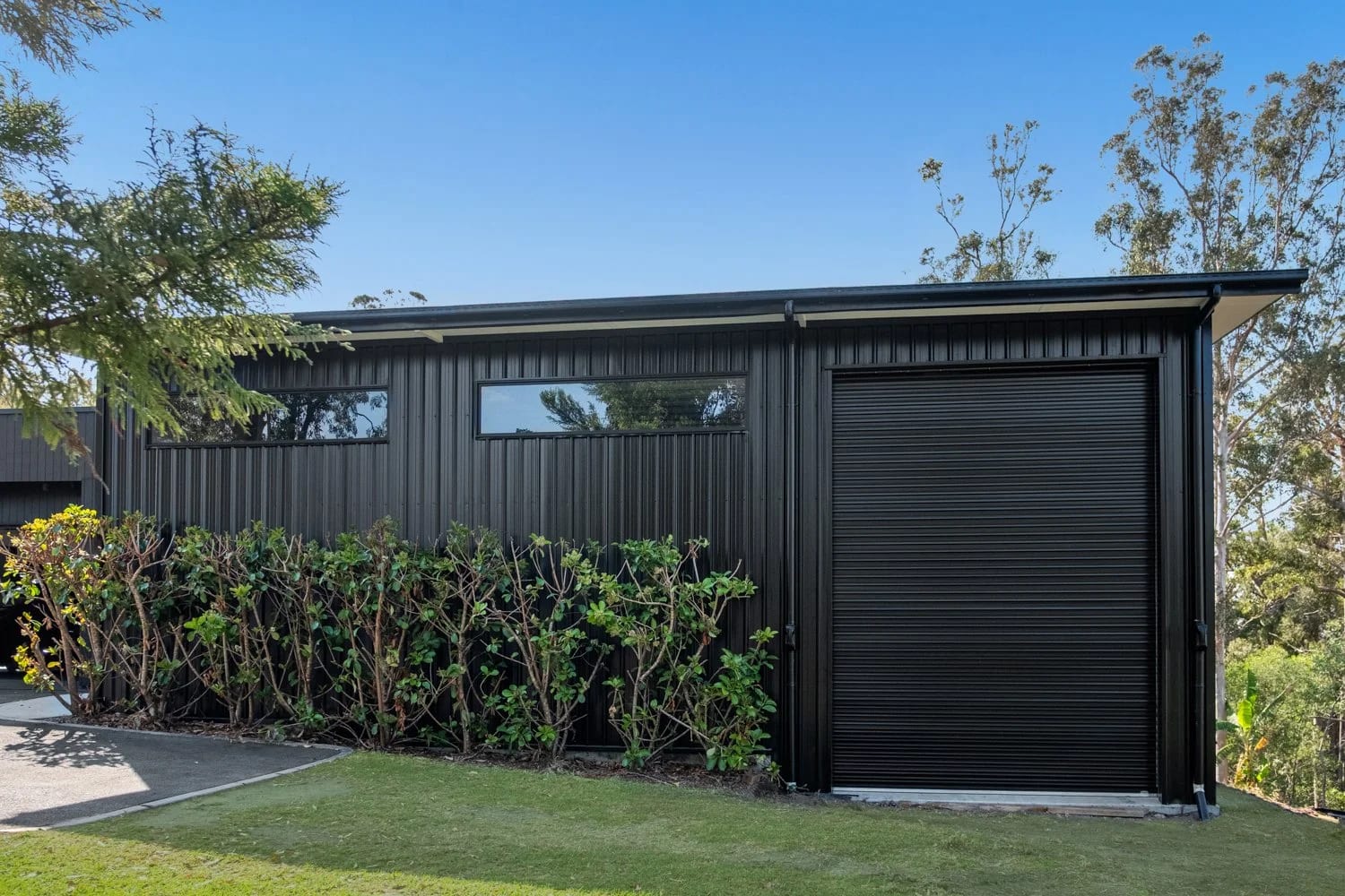 Contact the Double Skillion Experts — A Mighty Double Skillion Shed