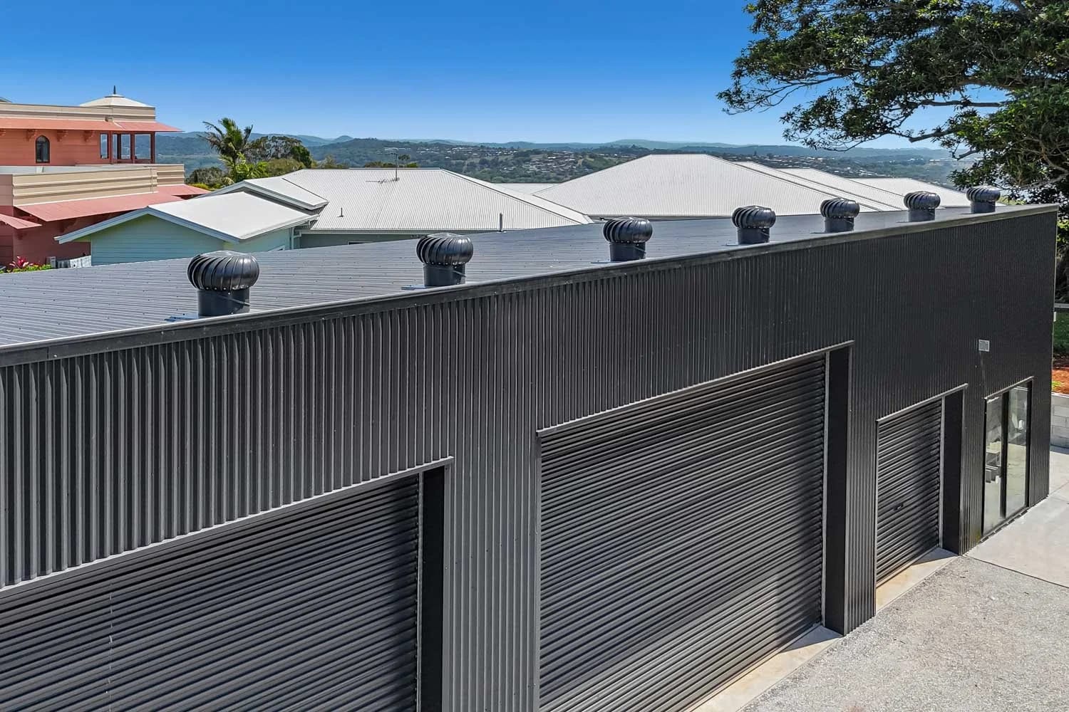A large Stockman shed on the Gold Coast at Terranora — built to withstand coastal conditions