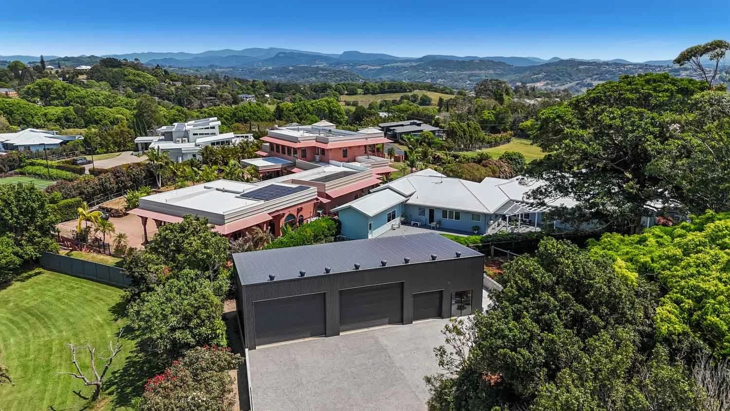 Contact the Gold Coast Shed Experts — Skillion Shed with Multiple Entries
