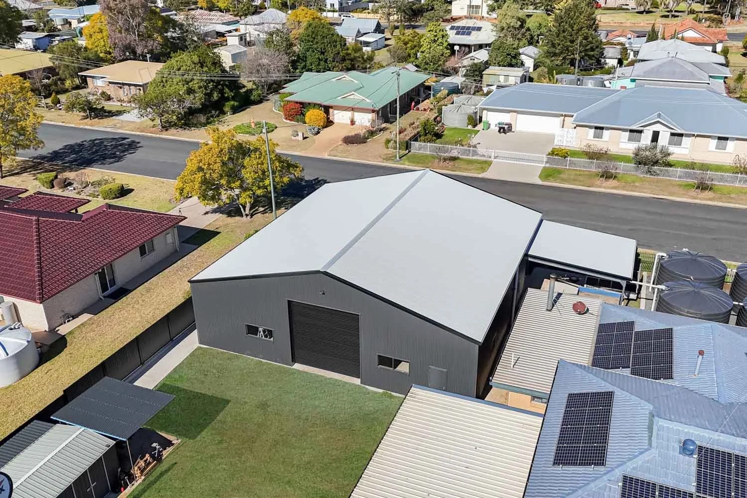 Large Footprint — Massive Pittsworth Shed