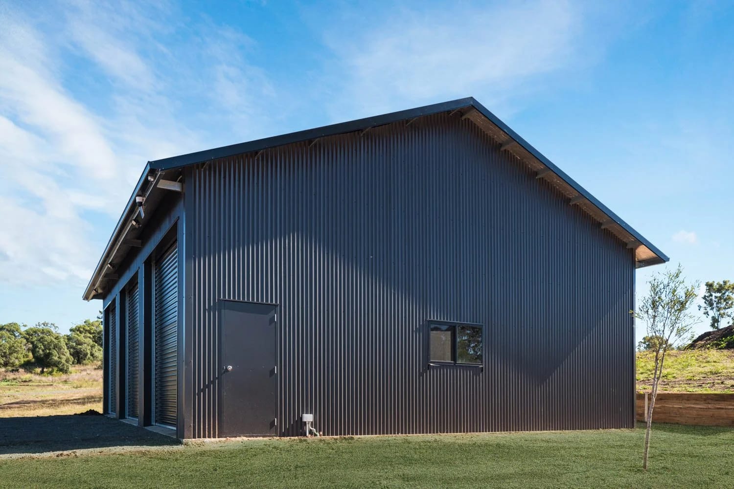 Larnec PA Door — Meringandan Shed in ‘Monument’