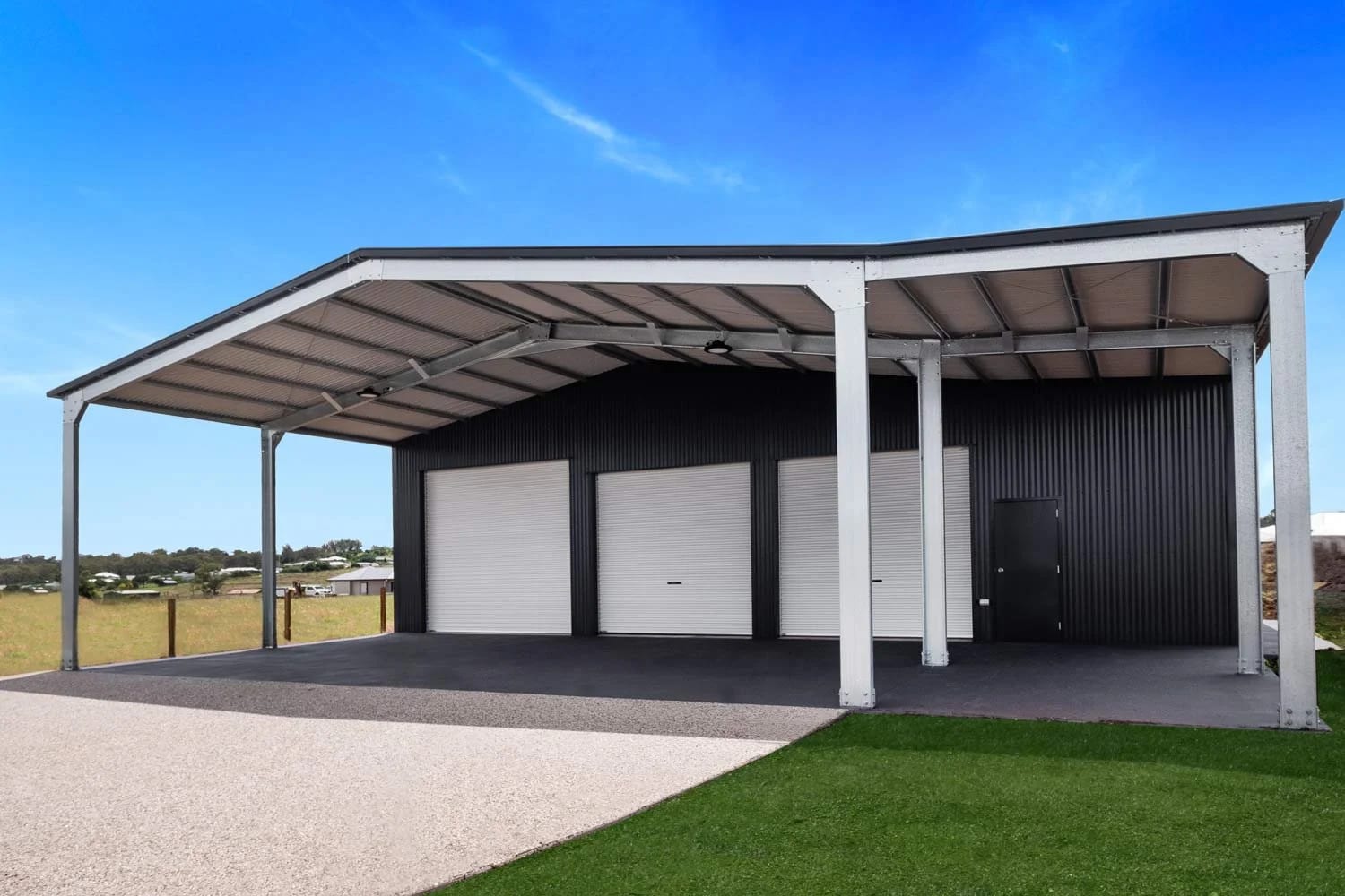 Modern skillion-roof residential shed in Toowoomba, built by Stockman Sheds
