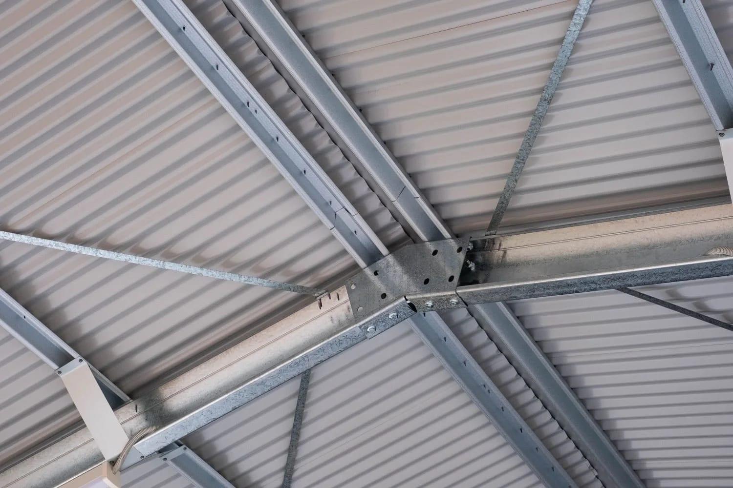 Custom Shed Features — Withcott Shed with Garaport