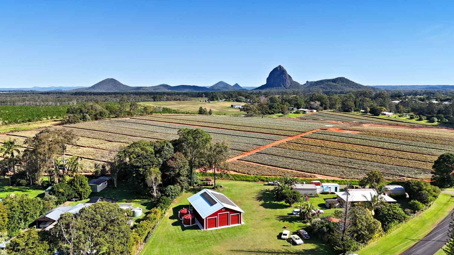 sunshine coast shed with views