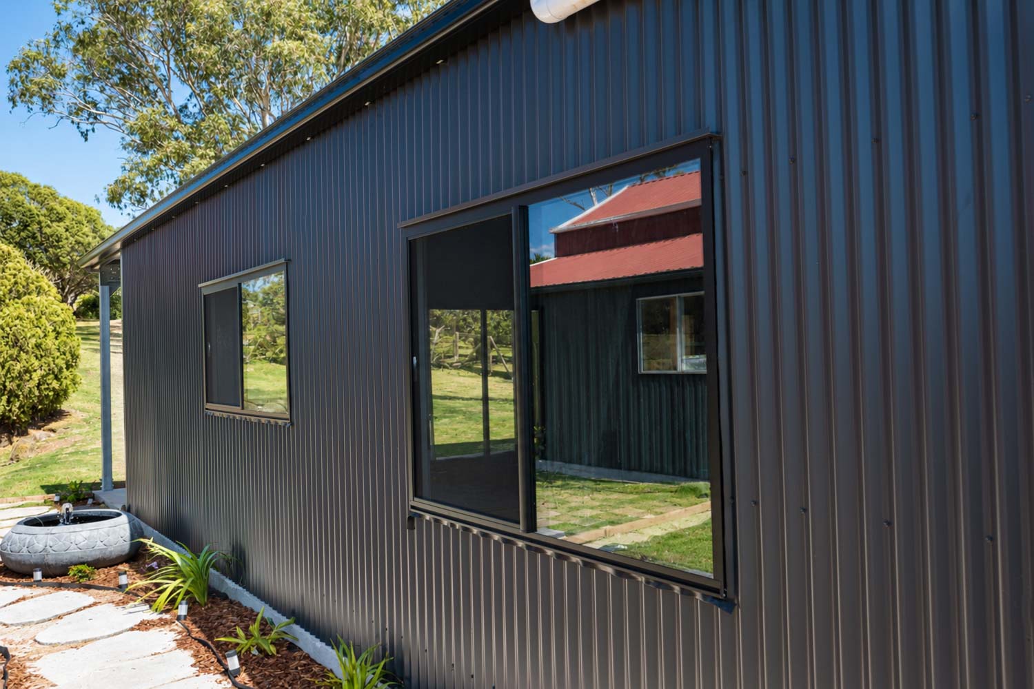 bradnams shed windows
