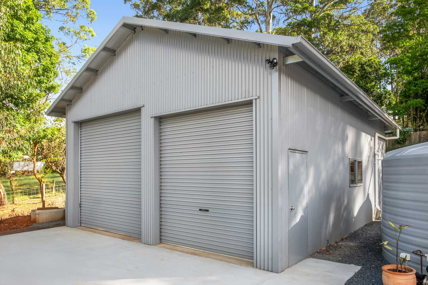 BlueScope steel frame shed