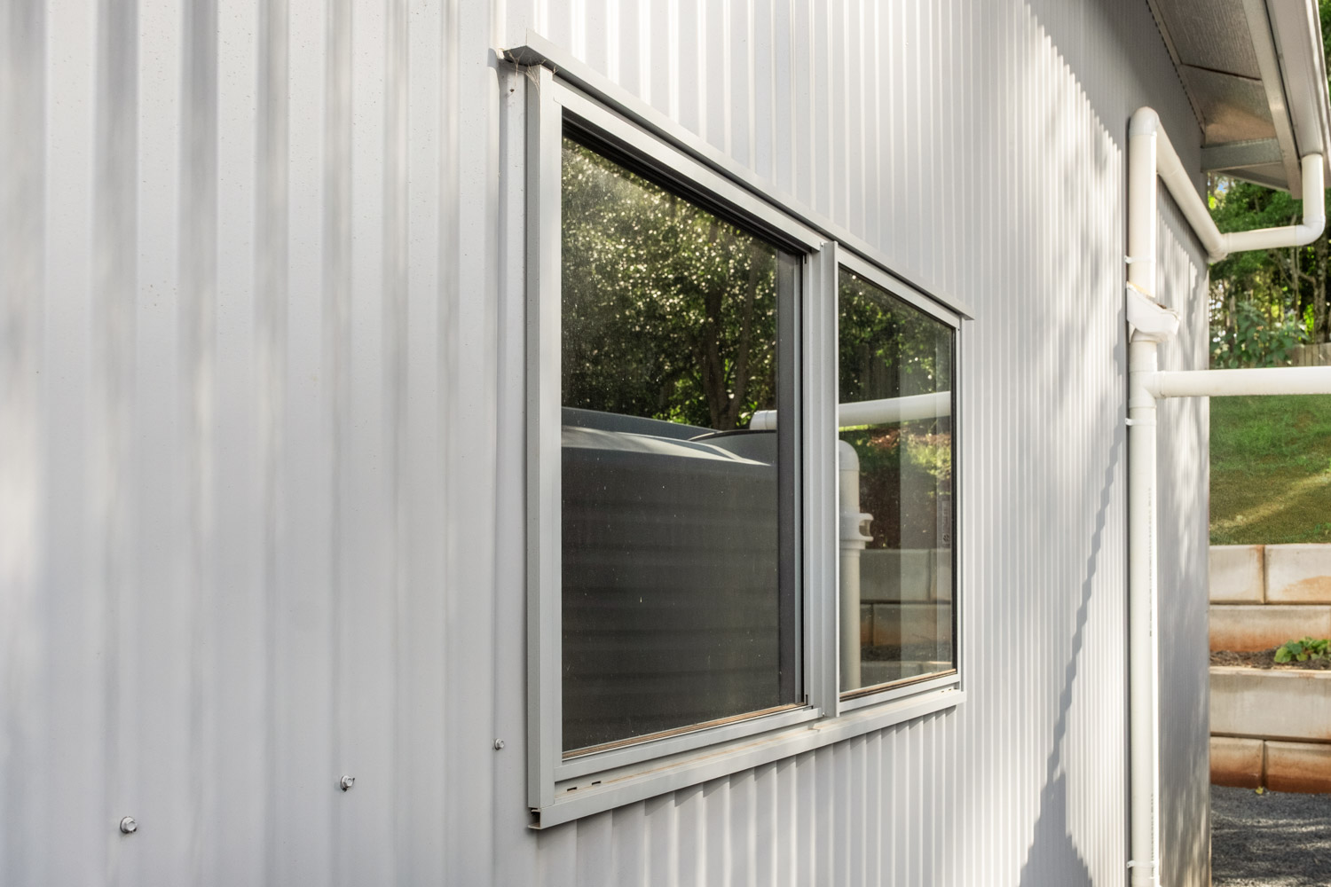 Bradnam sliding window on shed