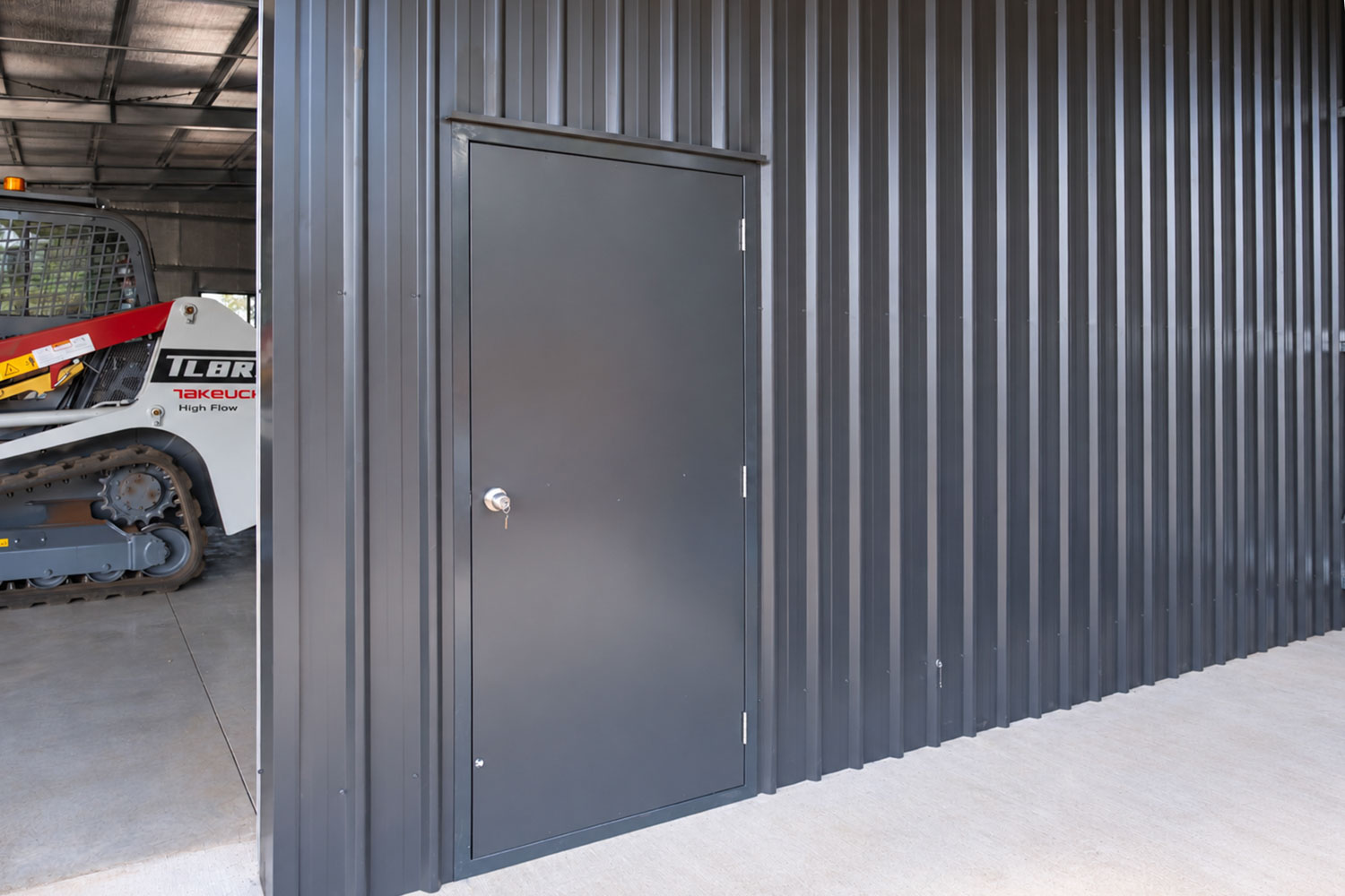 LArnec PA door on shed
